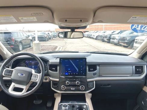 Used 2024 Ford Expedition Max XLT AWD/4WD image 20