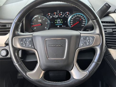 Used 2018 GMC Yukon Denali w/ Denali Ultimate Package image 13