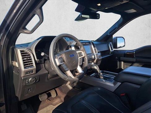 Used 2016 Ford F150 Platinum w/ Equipment Group 701A Luxury image 9