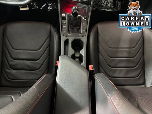 Used 2023 Volkswagen Jetta GLI Autobahn FWD image 31