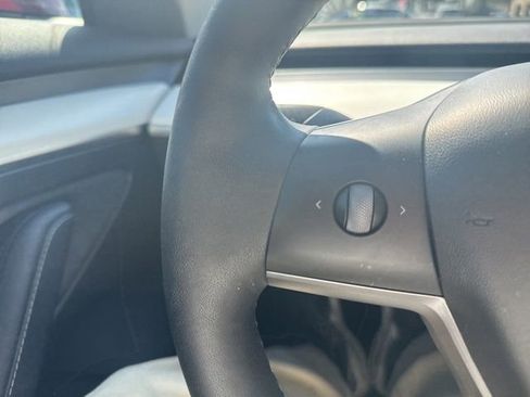 Used 2022 Tesla Model 3 Long Range image 26