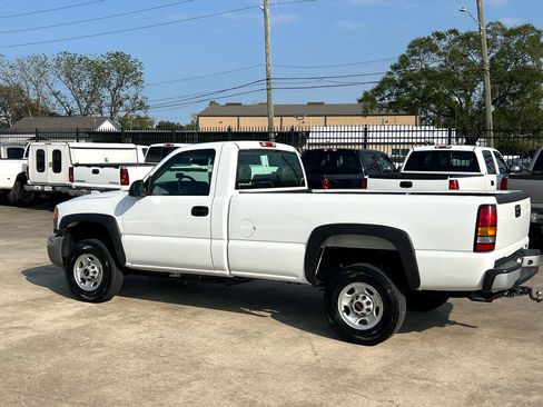 Used 2004 GMC Sierra 2500 W/T image 4