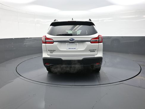 Used 2022 Subaru Ascent Limited w/ Technology Package image 4