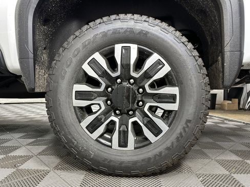 New 2025 GMC Sierra 2500 Denali Ultimate w/ Max Trailering Package image 21