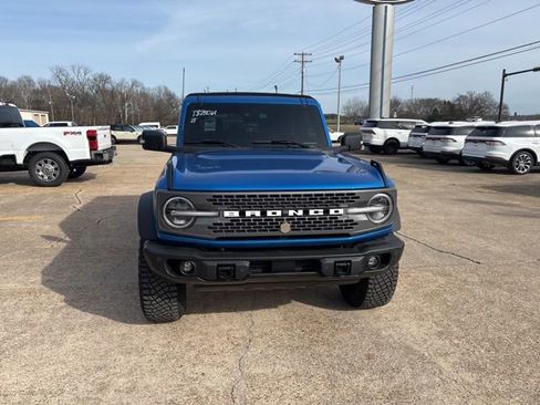 Certified 2023 Ford Bronco Badlands image 4