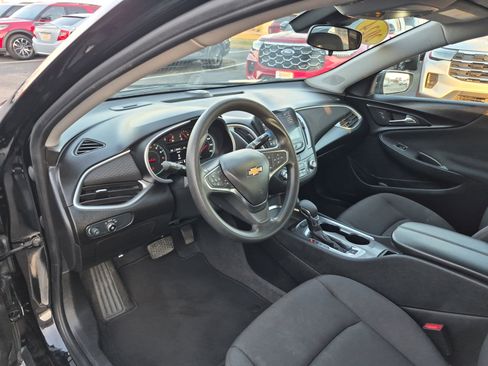 Used 2024 Chevrolet Malibu LT image 13