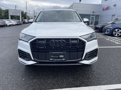 Certified 2024 Audi Q7 3.0T Premium Plus AWD/4WD image 2