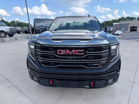 Used 2022 GMC Sierra 1500 AT4 w/ Technology Package AWD/4WD image 40