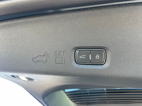 New 2026 Ford Expedition Active image 44