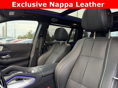 Used 2023 Mercedes-Benz Maybach GLS 600 4MATIC image 12