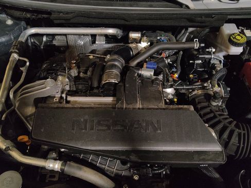 Used 2024 Nissan Rogue S image 30