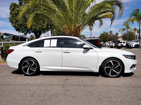 Used 2020 Honda Accord Sport image 7