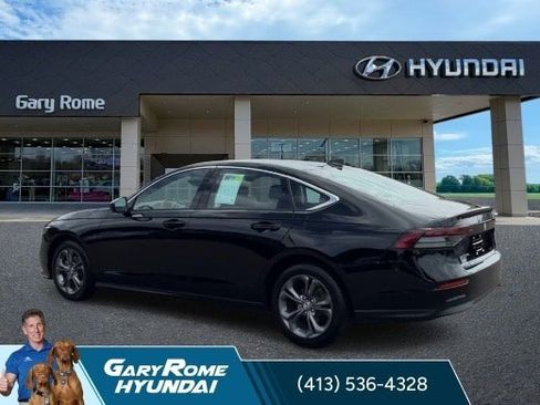 Used 2023 Honda Accord EX image 6