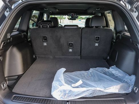 New 2026 Jeep Grand Cherokee Limited AWD/4WD image 31