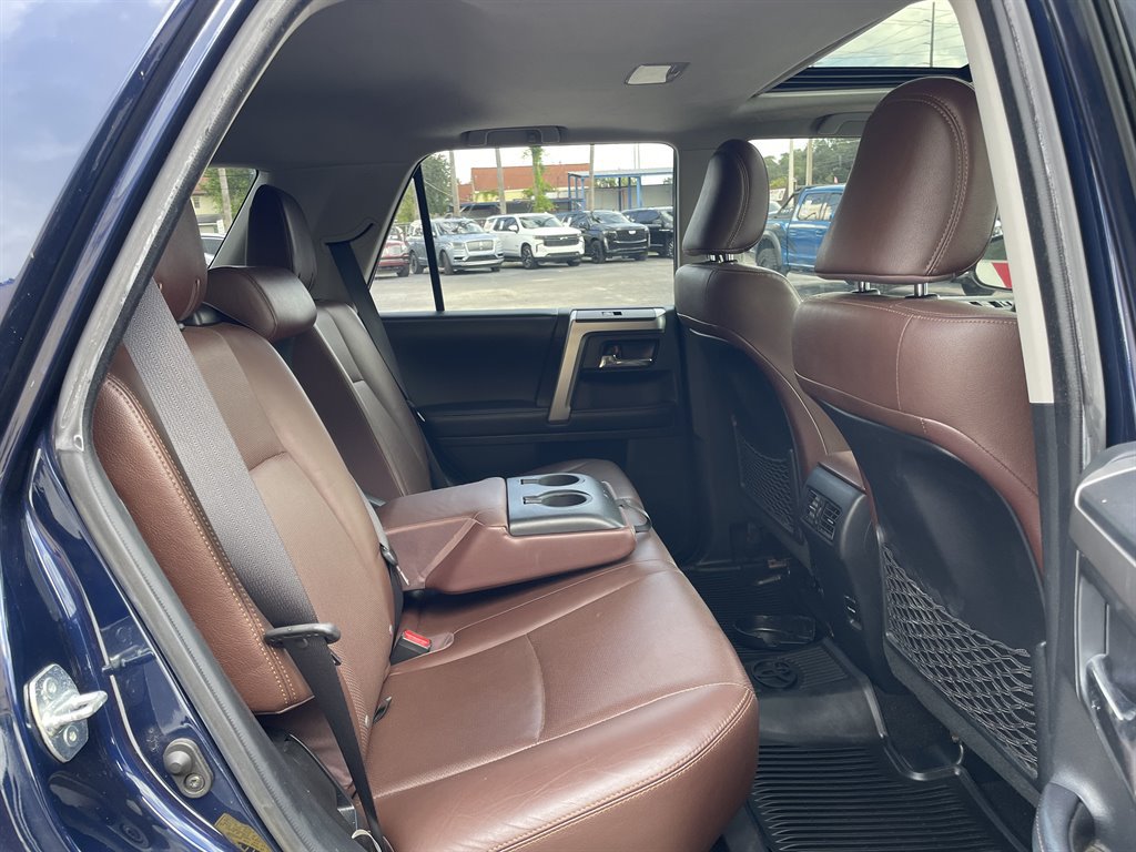 Used 2018 Toyota 4Runner Limited AWD/4WD image 25