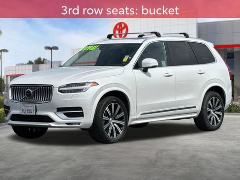 Used 2023 Volvo XC90 B5 Plus AWD/4WD image 10