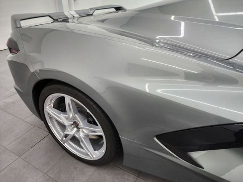 Used 2022 Chevrolet Corvette Stingray Premium Conv w/ Z51 Performance Package image 25