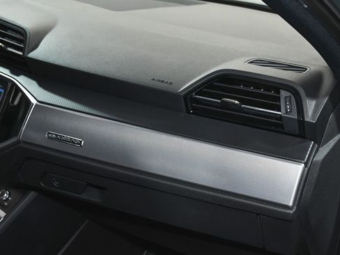 Used 2020 Audi Q3 2.0T Premium Plus w/ Premium Plus Package image 53