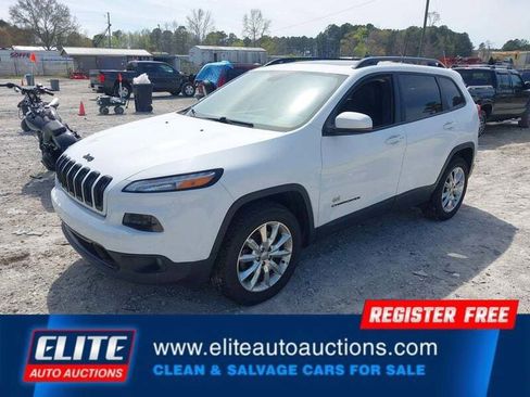 Used 2017 Jeep Cherokee High Altitude image 3