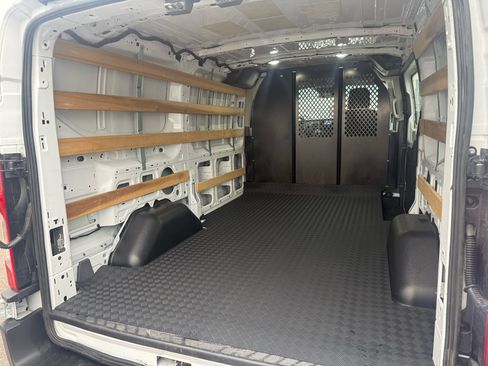Used 2024 Ford Transit 250 T-250 130 Low Rf 9070 GVWR RW w/ Exterior Upgrade Package image 24