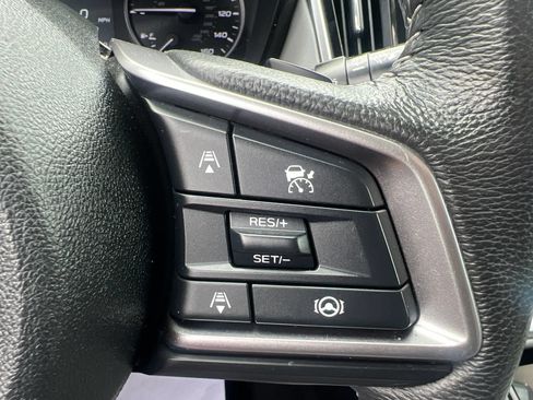 Used 2023 Subaru Outback Premium AWD/4WD image 33