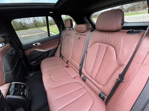 Used 2023 BMW M3 Competition w/ Executive Package image 32