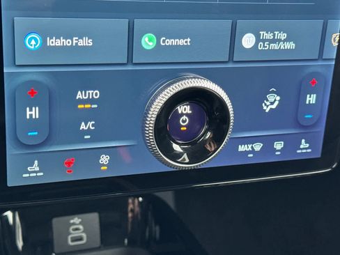 New 2025 Ford Mustang Mach-E Premium image 28