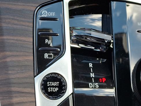 Certified 2024 BMW X5 xDrive50e w/ Executive Package image 29