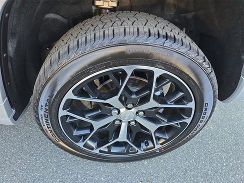 New 2025 Jeep Grand Cherokee Summit image 35