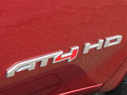 Used 2024 GMC Sierra 2500 AT4 w/ AT4 Premium Plus Package image 29