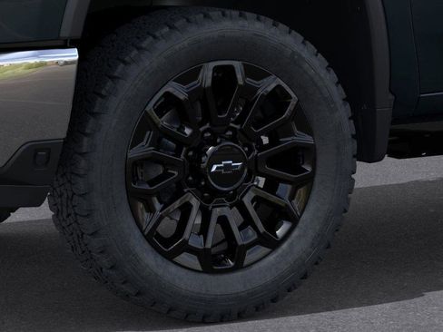 New 2026 Chevrolet Silverado 2500 LTZ w/ LTZ Convenience Package AWD/4WD image 9