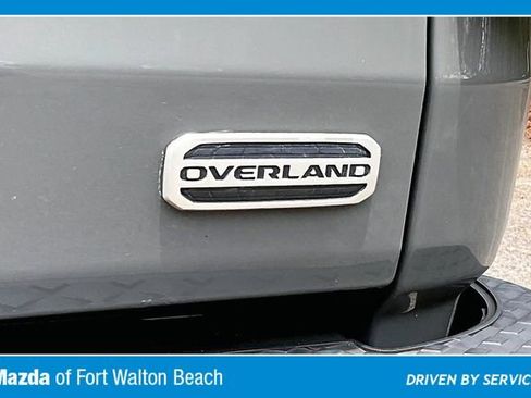 Used 2020 Jeep Gladiator Overland w/ LED Lighting Group AWD/4WD image 21