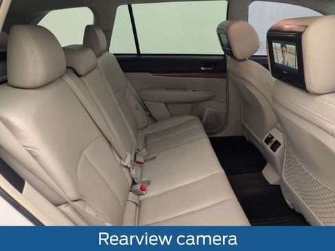 Used 2014 Subaru Outback 2.5i Limited image 18