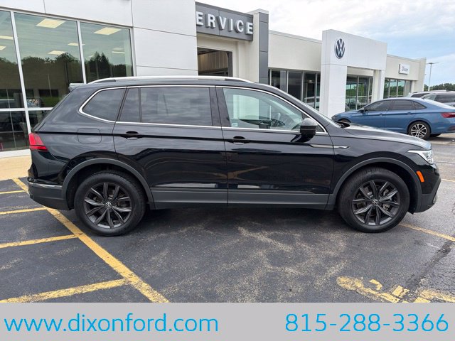 Used 2022 Volkswagen Tiguan SE AWD/4WD image 9