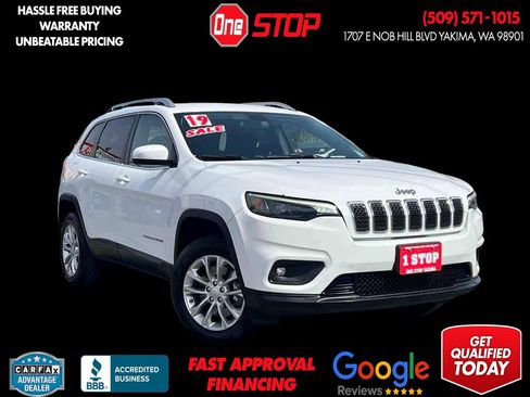 Used 2019 Jeep Cherokee Latitude w/ Popular Appearance Group AWD/4WD image 1