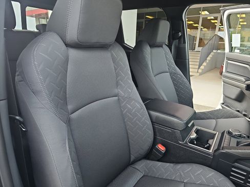 Certified 2025 Toyota Tacoma SR5 w/ SR5 Upgrade Package image 15