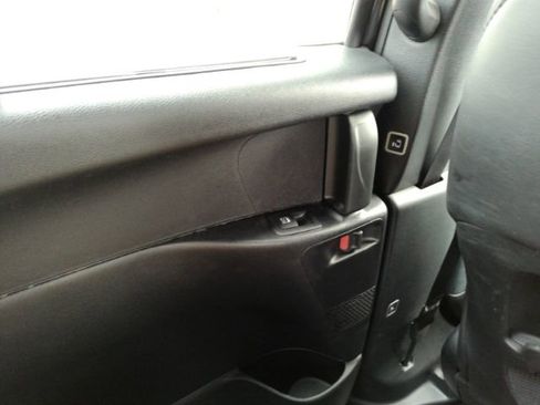 Used 2026 Chrysler Pacifica Select FWD image 33