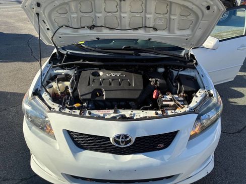 Used 2010 Toyota Corolla S image 2