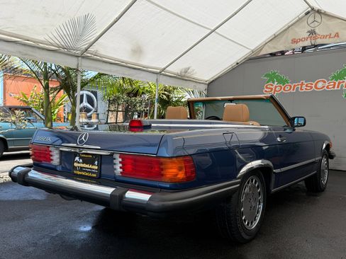 Used 1987 Mercedes-Benz 560 SL image 14