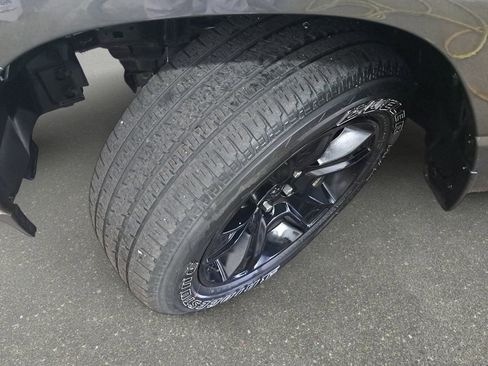 Certified 2023 RAM 1500 Big Horn image 30