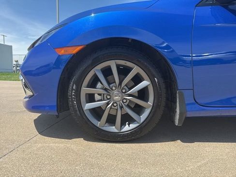 Used 2019 Honda Civic EX image 11