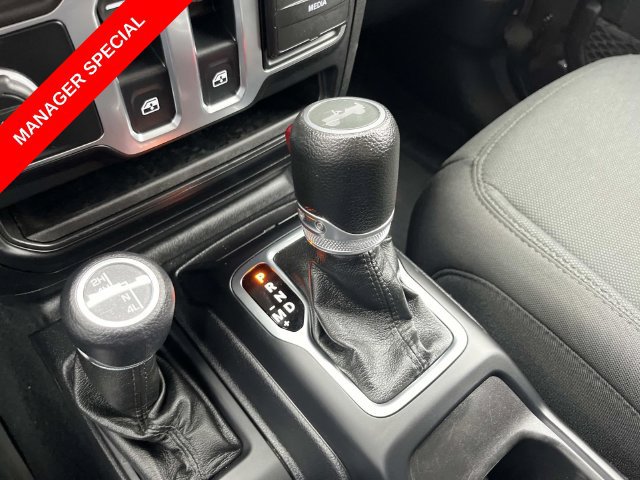 Certified 2021 Jeep Wrangler Sport AWD/4WD image 23