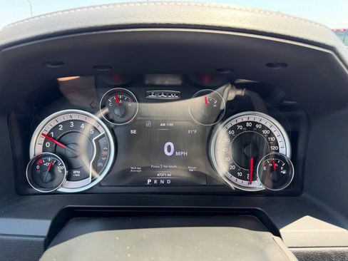 Used 2017 RAM 3500 Laramie w/ Sport Appearance Group AWD/4WD image 10