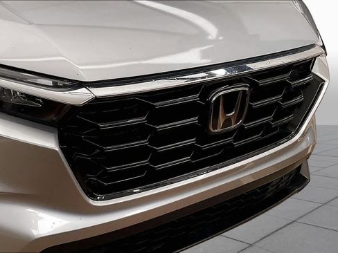 Used 2025 Honda CR-V EX image 29