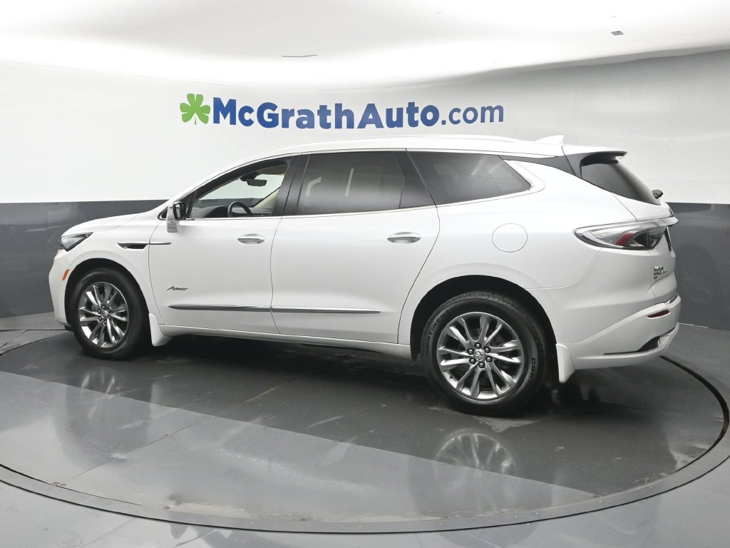 Used 2023 Buick Enclave Avenir w/ Avenir Technology Package AWD/4WD image 28