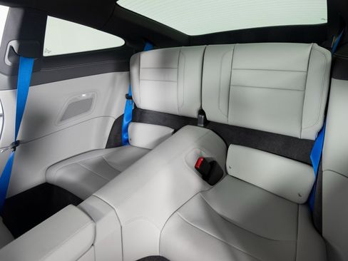 Certified 2024 Porsche 911 Carrera GTS image 36