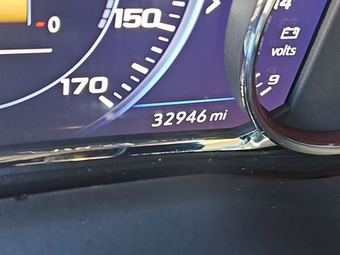 Used 2023 GMC Acadia Denali image 29