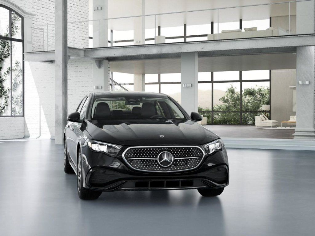 Certified 2026 Mercedes-Benz E 350 4MATIC Sedan image 8