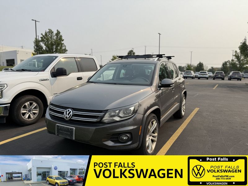 Used 2012 Volkswagen Tiguan SEL image 1