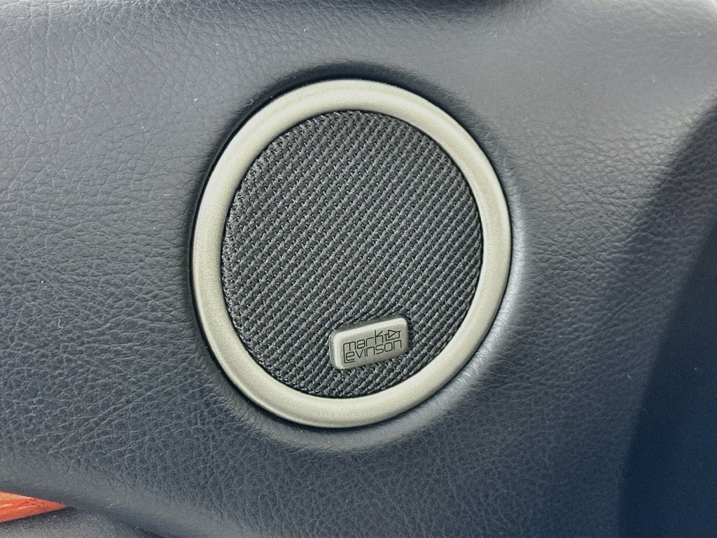 Used 2002 Lexus SC 430 Convertible RWD image 18